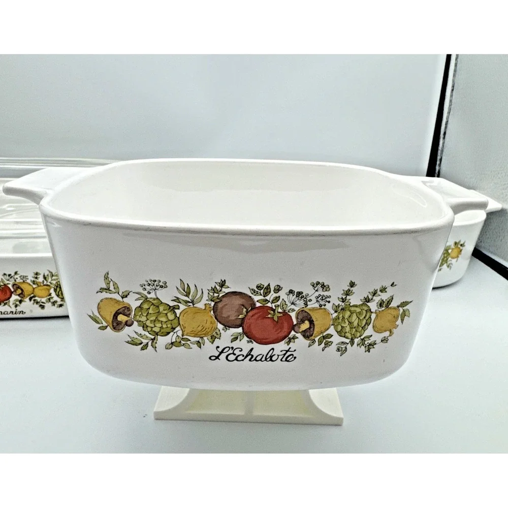 Spice of Life Corning Ware  Collectible Set A-1.5-B,‎ A-2-B, A-10-B/Lid 4 pieces